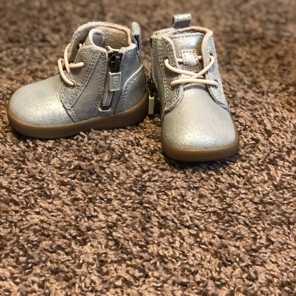Baby UGG boots - Picture 3 of 3